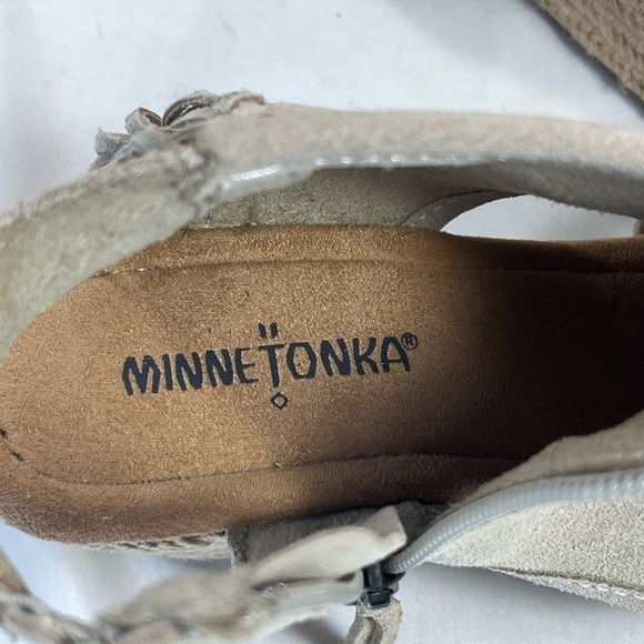 Minnetonka Fringed Platform Wedge Espadrilles - Picture 10 of 13